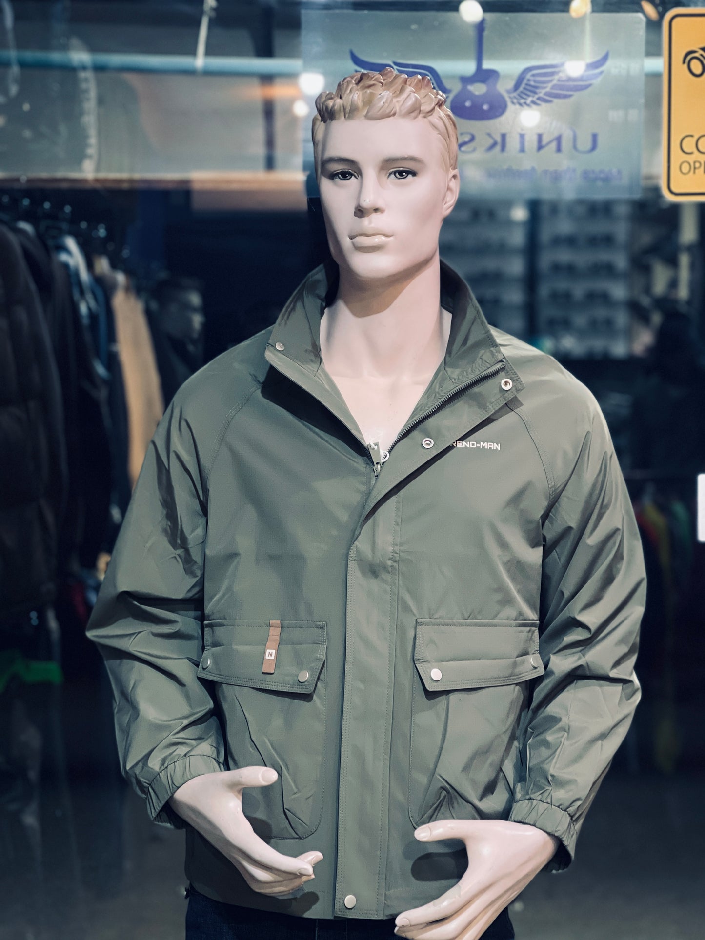Windcheater
