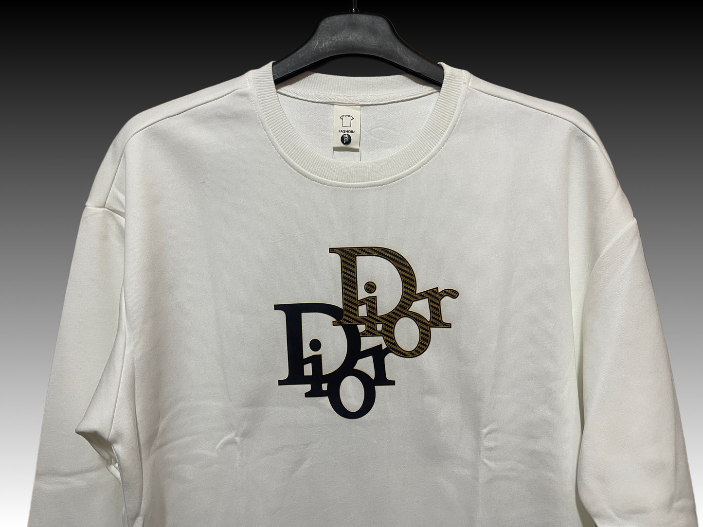 Sweattshirt