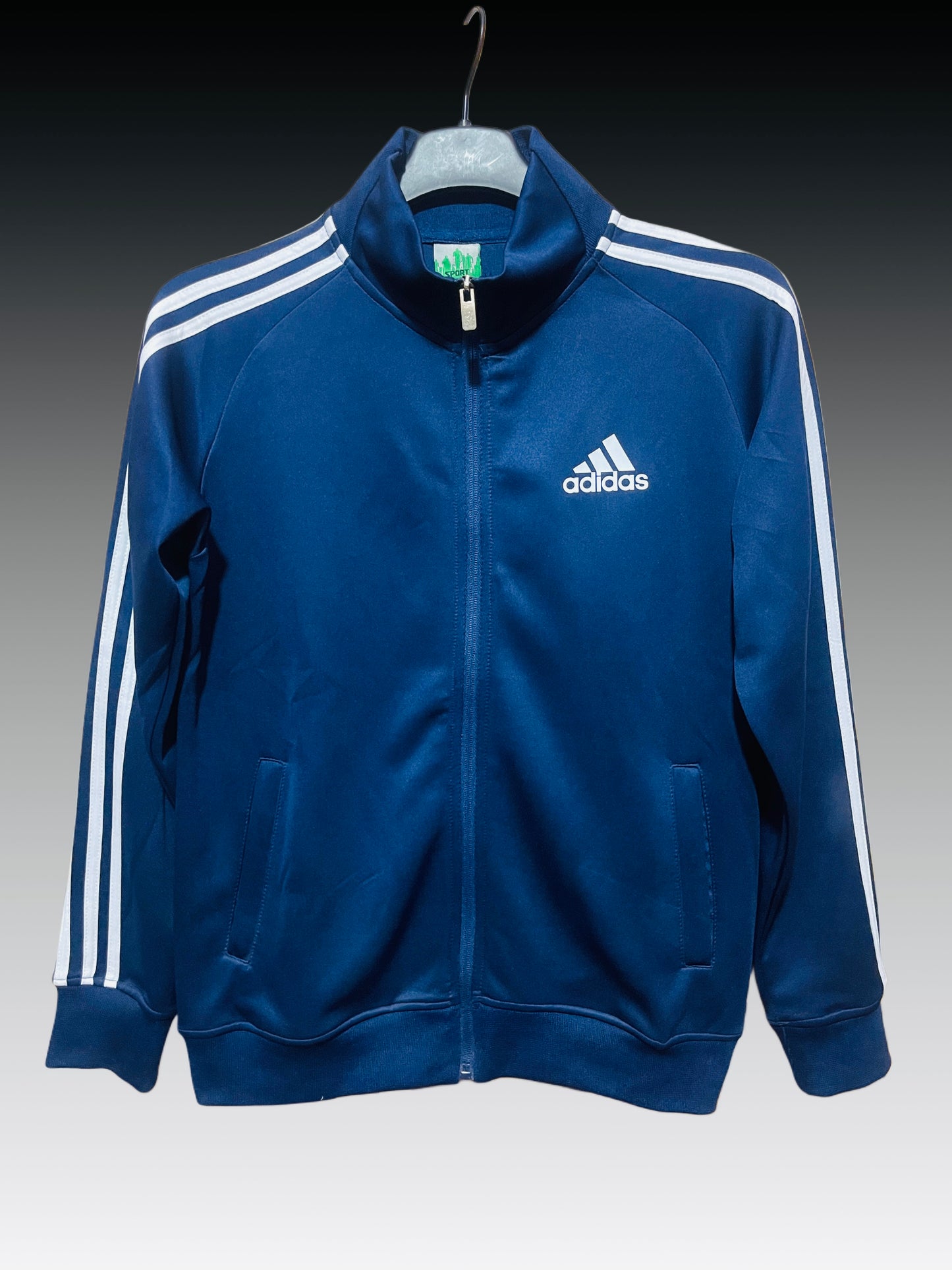 Sports upper track