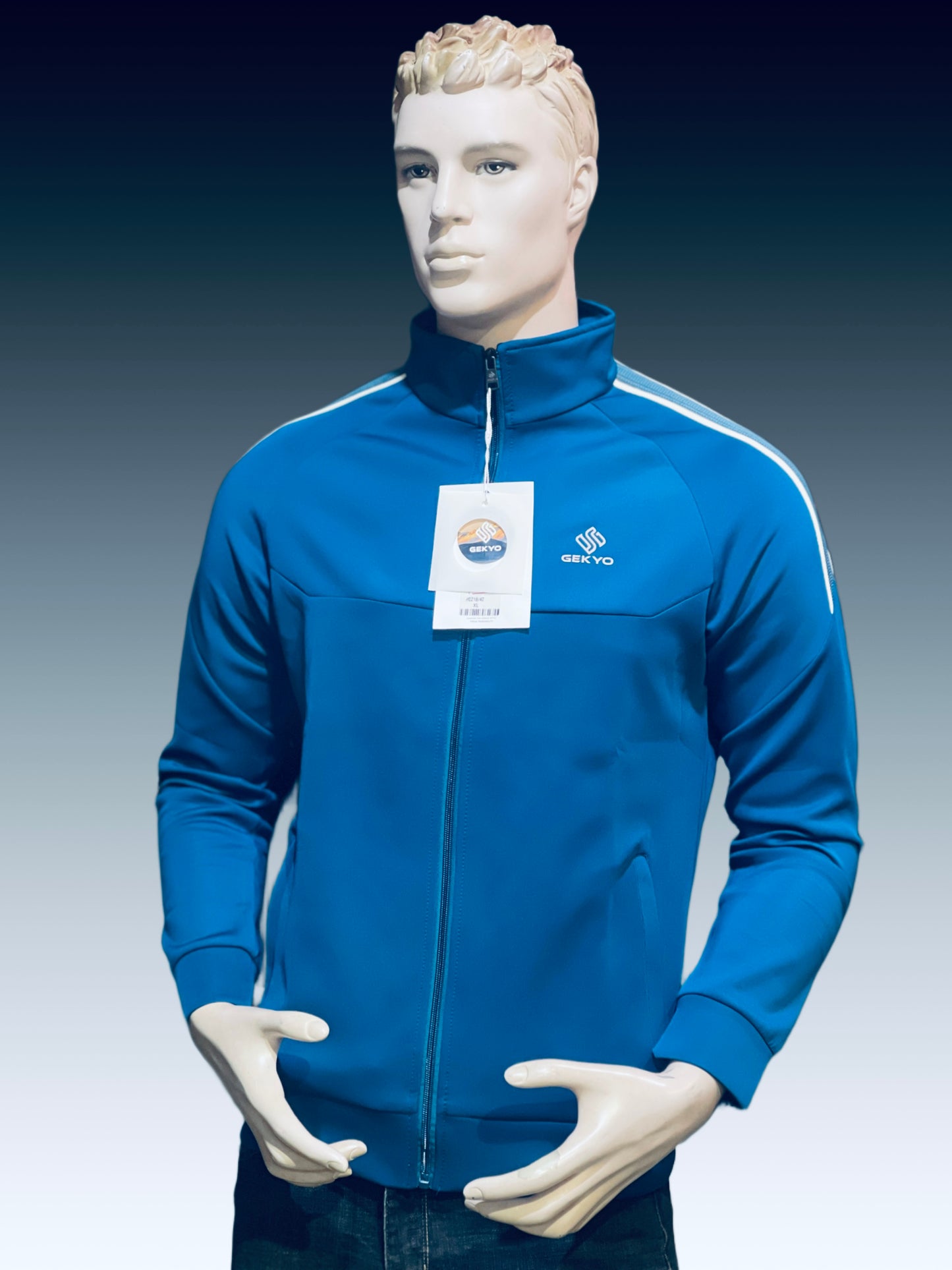 Sports upper track